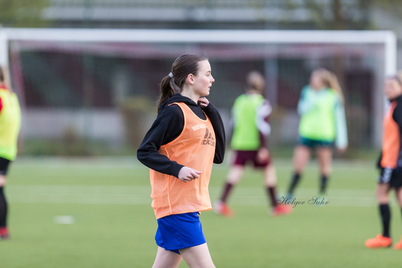 Bild 325 - Co-Trainerin der Frauen Nationalmannschaft Britta Carlson in Wahlstedt